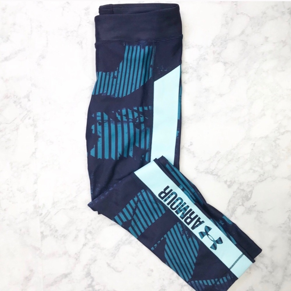 Under Armour heat gear cropped leggings  XS